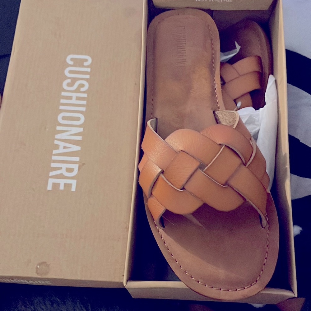 Brandnew sandals getting rid of stuff from my walk in closet will post-